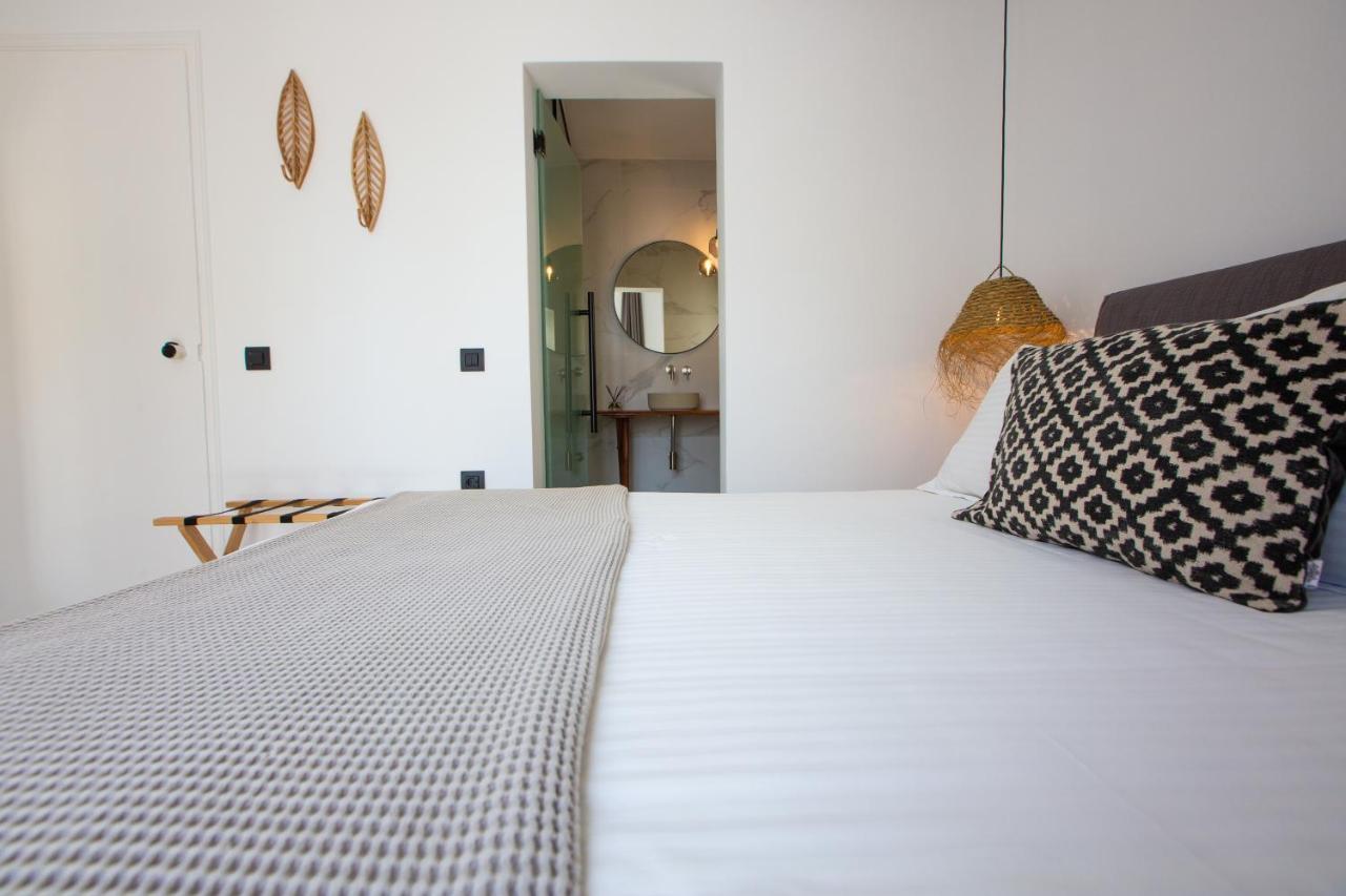 Eleana Hotel *